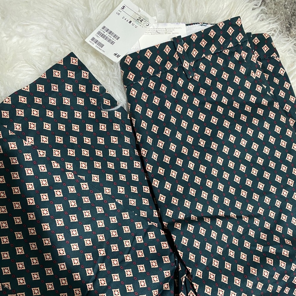 H&M Green print pants